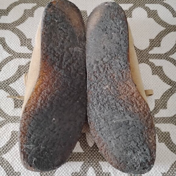 Clark's Wallabees - Picture 6 of 13